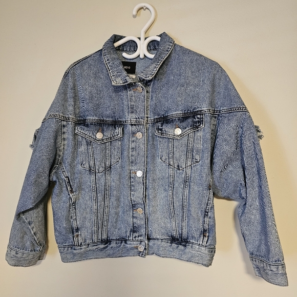 BDG Jean Jacket - Size Medium - Picture 2 of 5